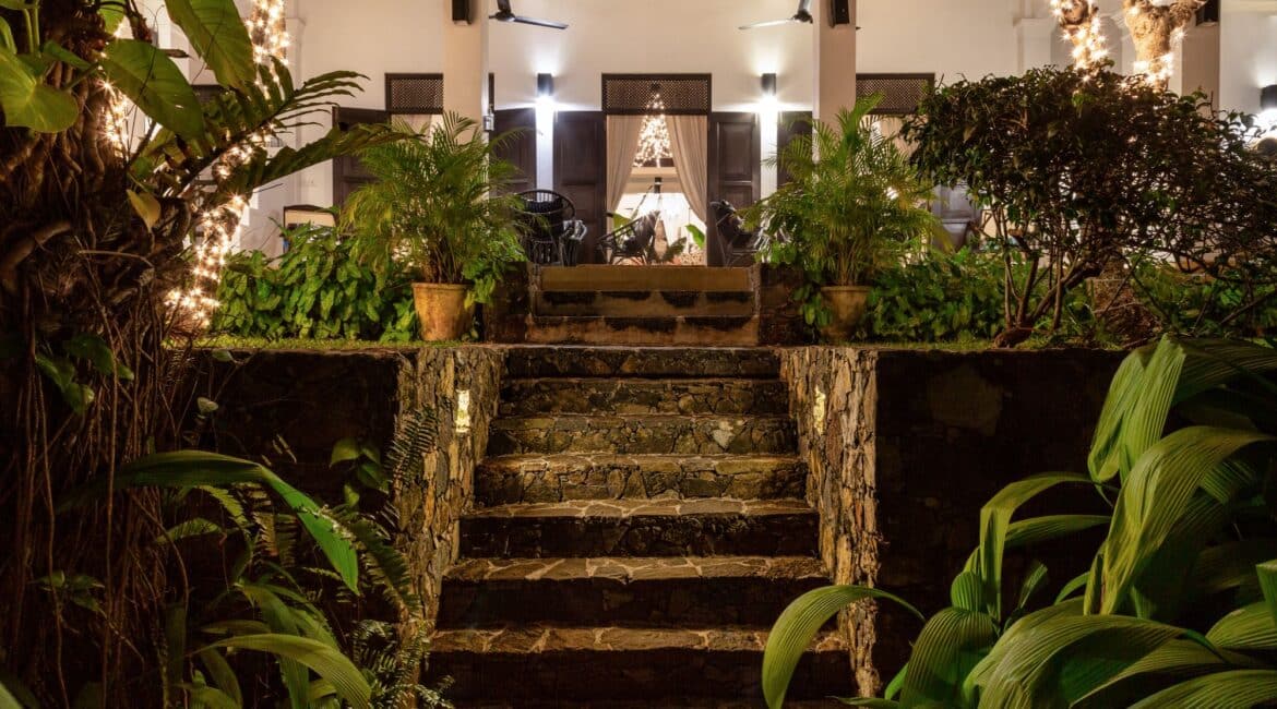 Why House Luxury Boutique Hotel Sri Lanka entrance to the main building by night