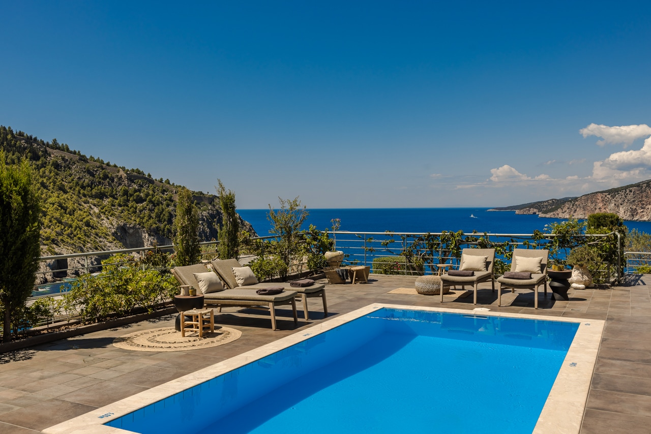 Villa Glaroni private pool and uninterupted sea views at Braunis Horio Kefalonia