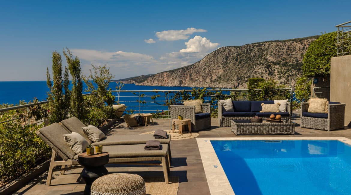 Villa Glaroni outdoor area designed for bay dreaming Braunis Horio Kefalonia