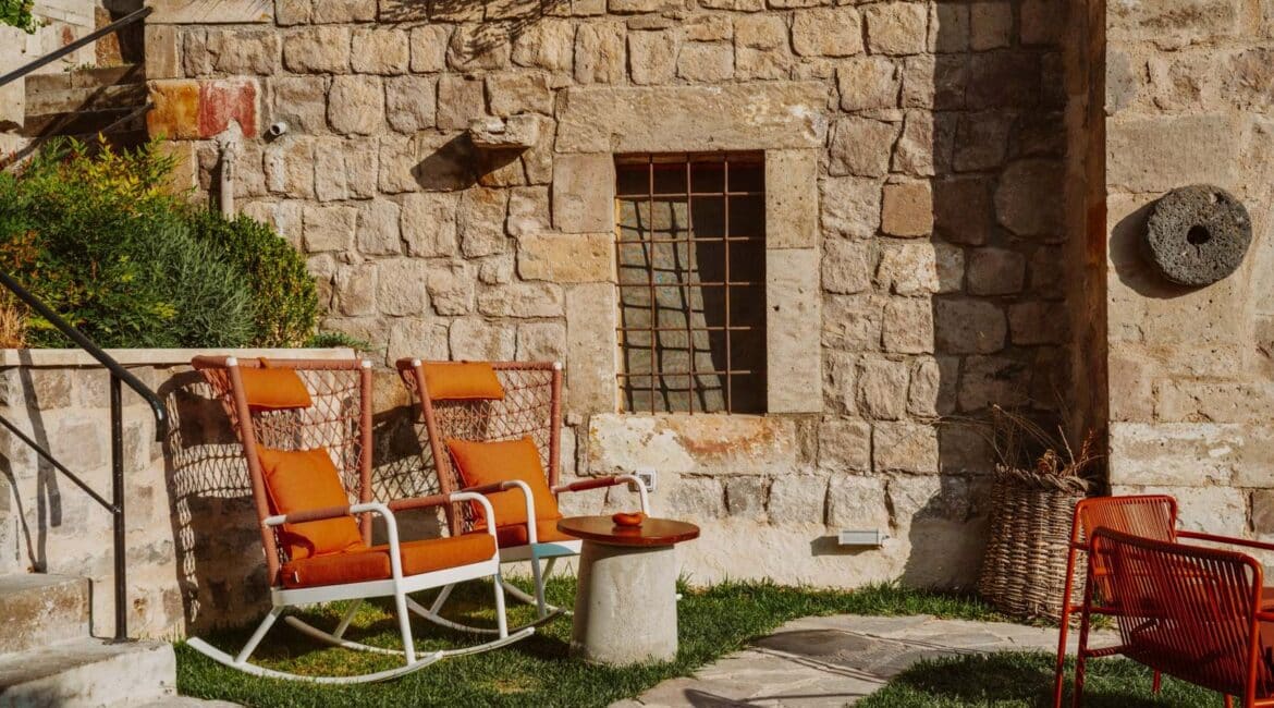 Taskonaklar Hotel with stunning manicured gardens and sitting area