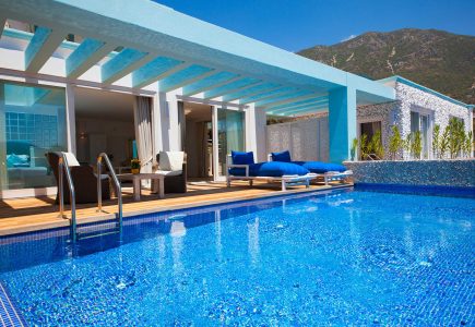 Asfiya Sea View Pool and terrace of 601