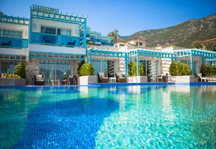 Asfiya Sea View main pool and swim up rooms