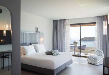 Executive Room with Private Heated Pool – Sea View 1