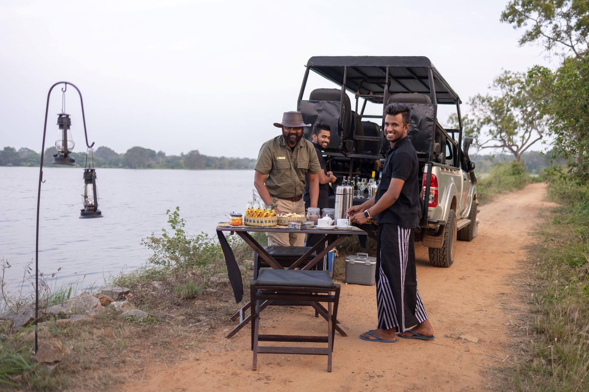 Leopard Trails Wilpattu National Park – Breakfast served during a game drive, combining wilderness adventure with thoughtful hospitality