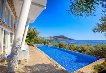 Likya Pavilion Pool House widescreen views