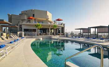 Marriott Malta pool and sundeck