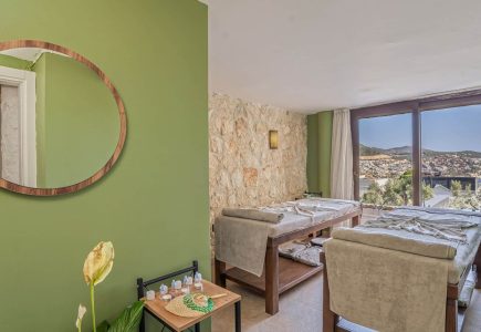 Oasis Hotel Spa beuatiful treatment space