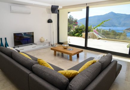 Villa Ozma living room