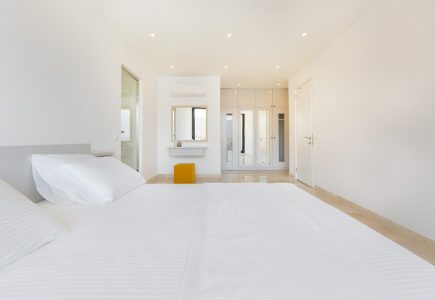 Villa Ozma double bedroom