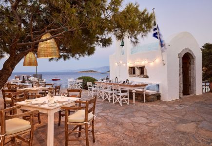St Nicolas Bay Resort Hotel & Villas Greek Kafenion Restaurant