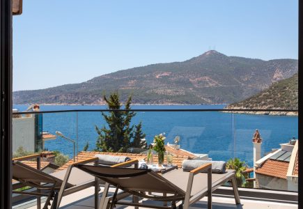 Villa Bay Life sundeck and sea views