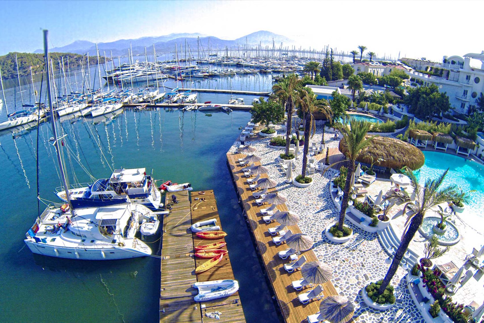 Yacht Classic Marina