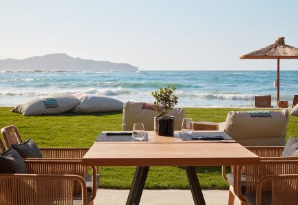 Outdoor area at Topos restaurant at Domes Noruz